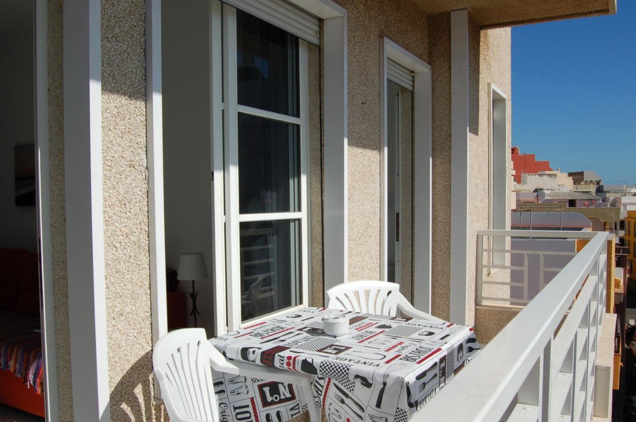 Apartamentos Los Laureles エル・メダノ エクステリア 写真