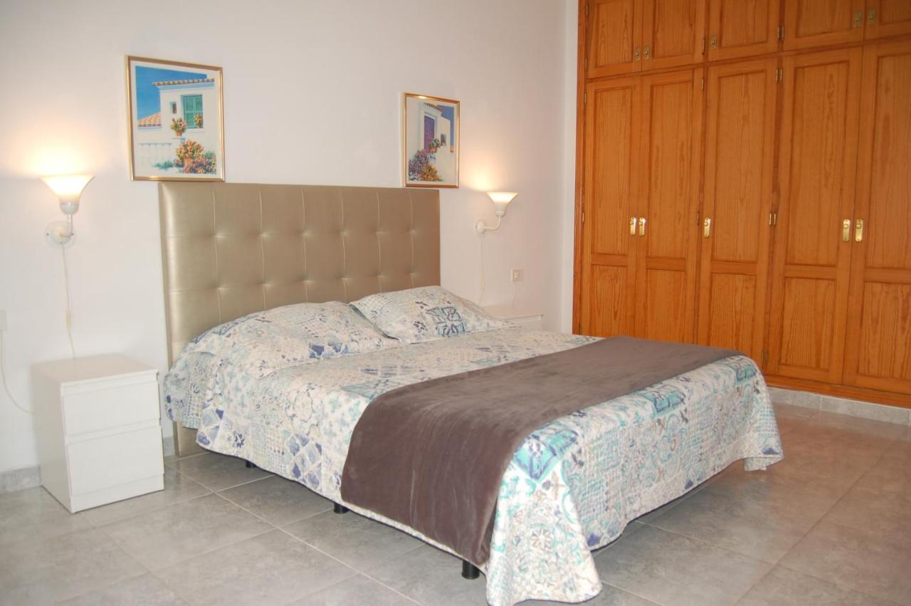Apartamentos Los Laureles エル・メダノ エクステリア 写真